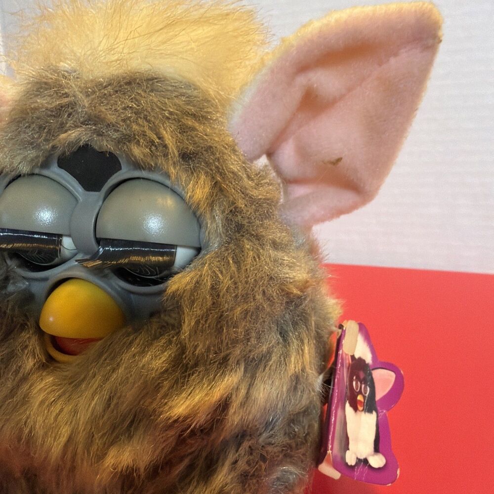 Vintage Furby 1998 Tiger Electronics Toy Gray Faux Fur Model 70-800 - Working?? - Picture 4 of 10